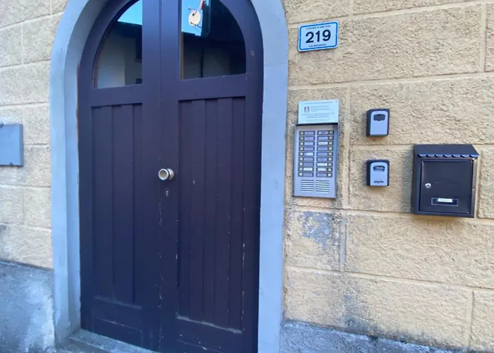 Perla Alpina 아파트 *